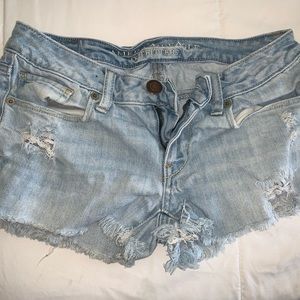 American eagle cut off shorts.